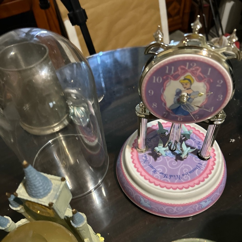Vintage Disney globe lot